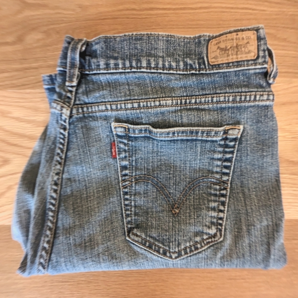 Women's Levi's jeans 505 size 16 medium